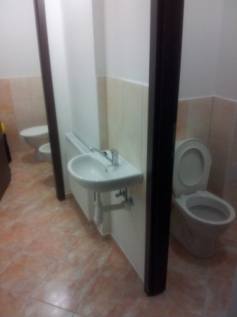 společná WC a WC, bidet